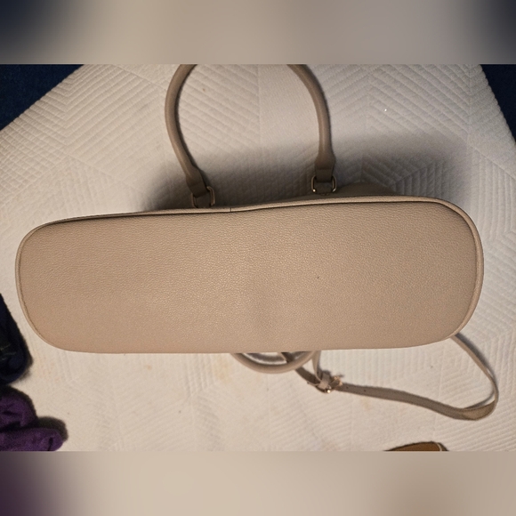 Mathew and Julian Purse - Picture 4 of 6